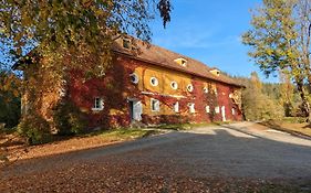 Ferienwohnung Ottmanach Schlosshof